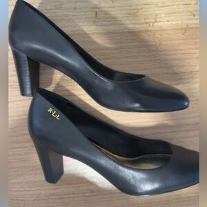 Ralph Lauren Black Leather Pumps / Heels